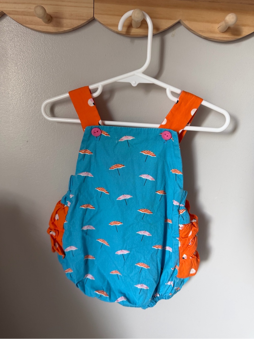 Ricrac & Ruffles Girls 6-9M Blue Orange Beach Umbrella Romper Sleeveless Snap